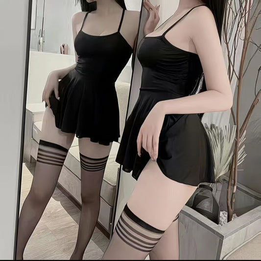 Noir Dress 🥵